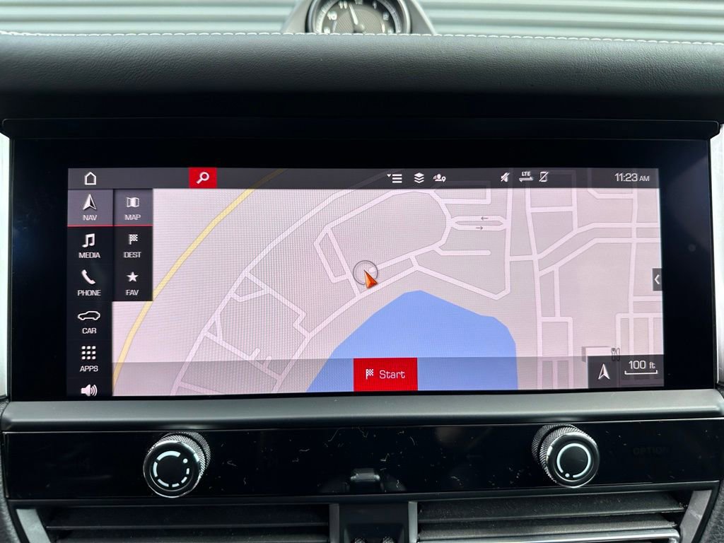 Certified 2023 Porsche Macan S image 36