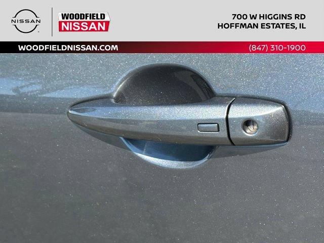 Used 2023 Nissan Rogue SV AWD/4WD image 12