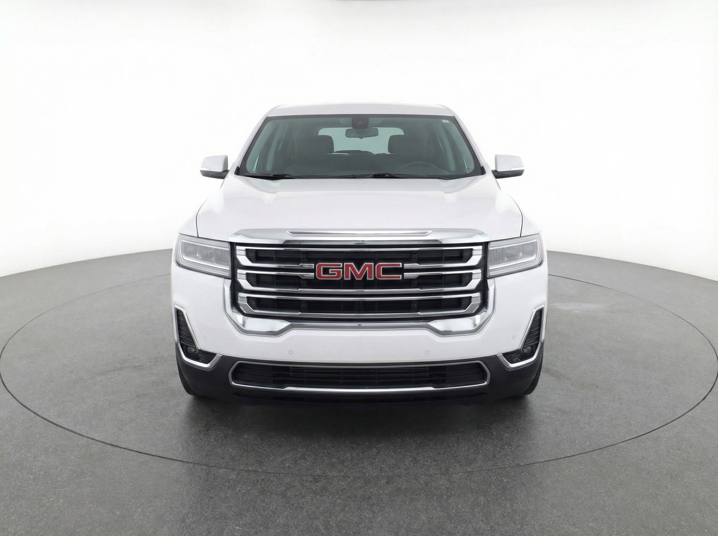 Used 2023 GMC Acadia SLT FWD image 2