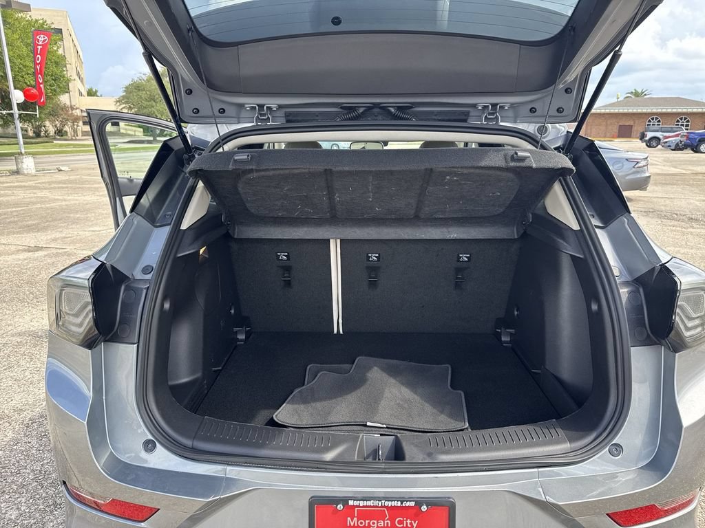 Used 2024 Buick Encore GX Avenir AWD/4WD image 34