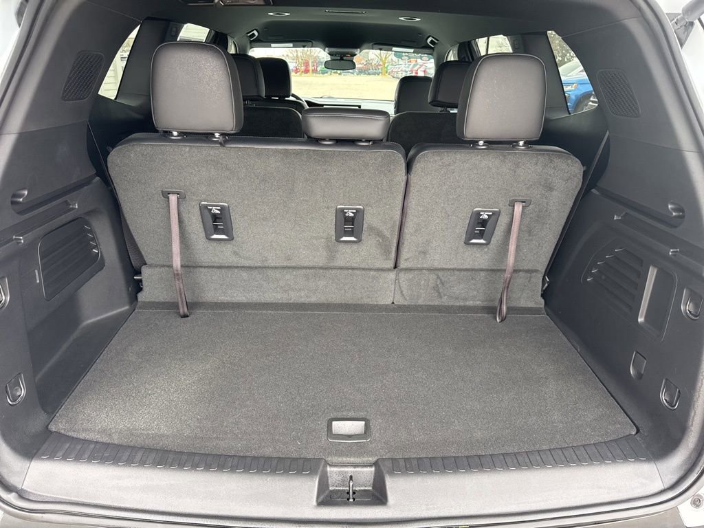 Certified 2024 GMC Acadia Elevation w/ Luxury Package image 34