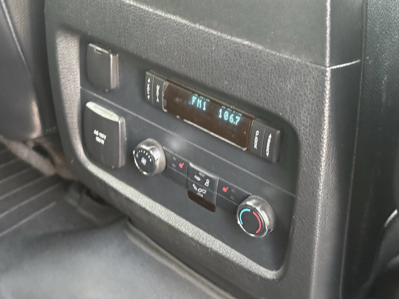 Used 2015 Ford Expedition Limited w/ Equipment Group 301A image 35