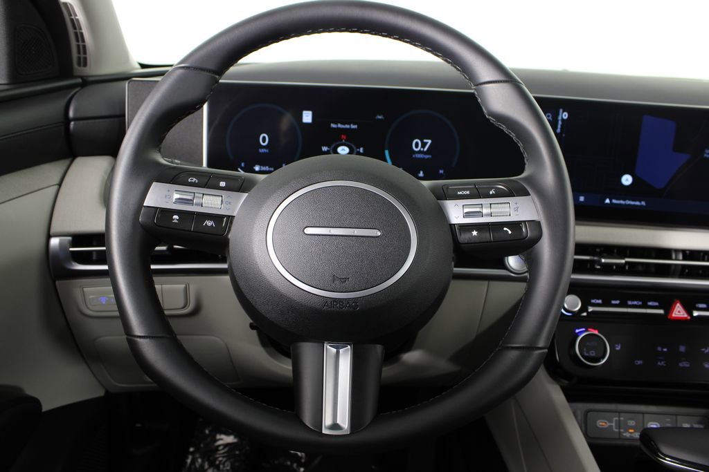 Used 2025 Hyundai Tucson SEL image 25