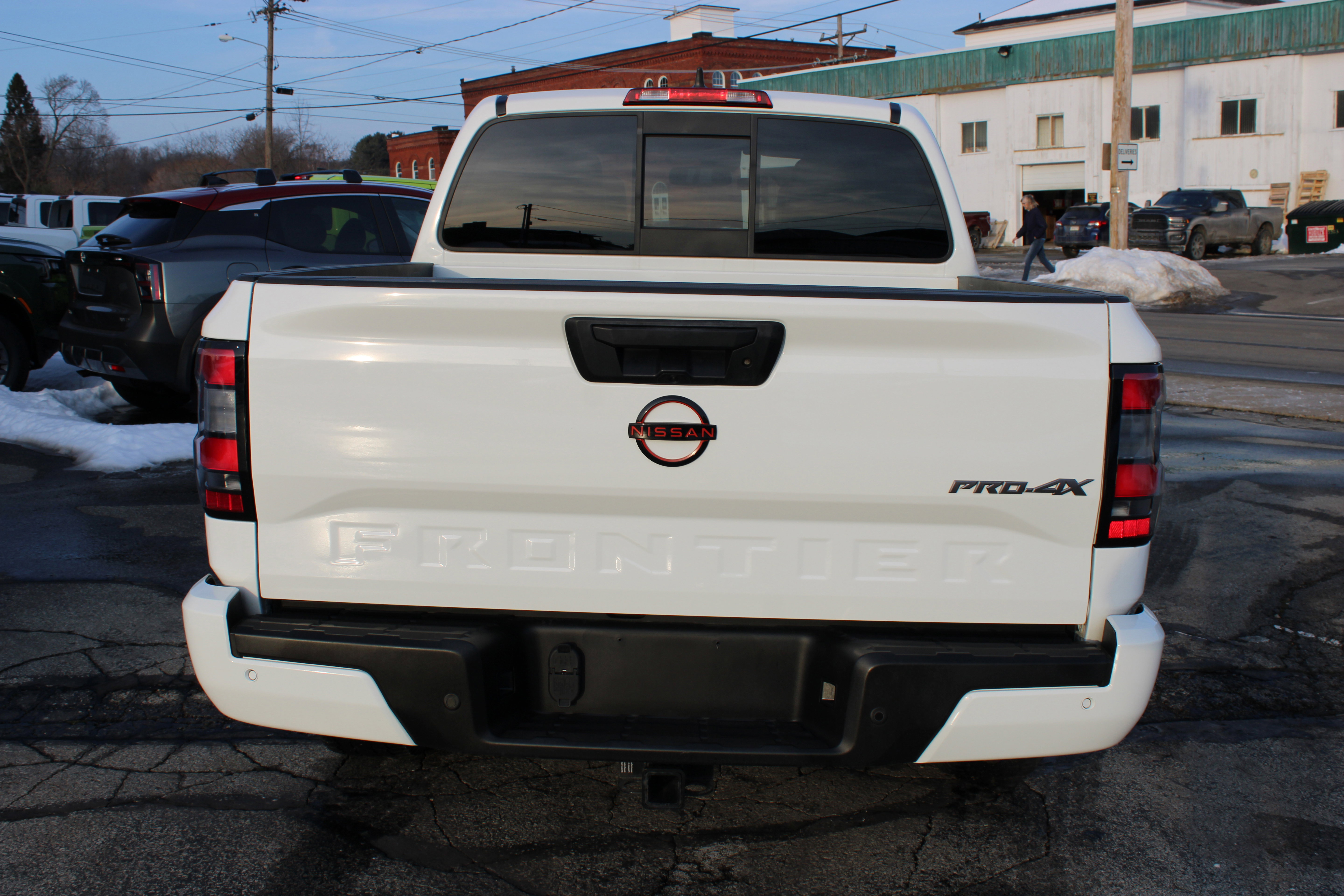 Certified 2022 Nissan Frontier PRO-4X w/ Pro-4X Premium Package image 6