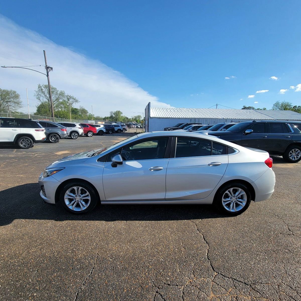 Used 2019 Chevrolet Cruze LT