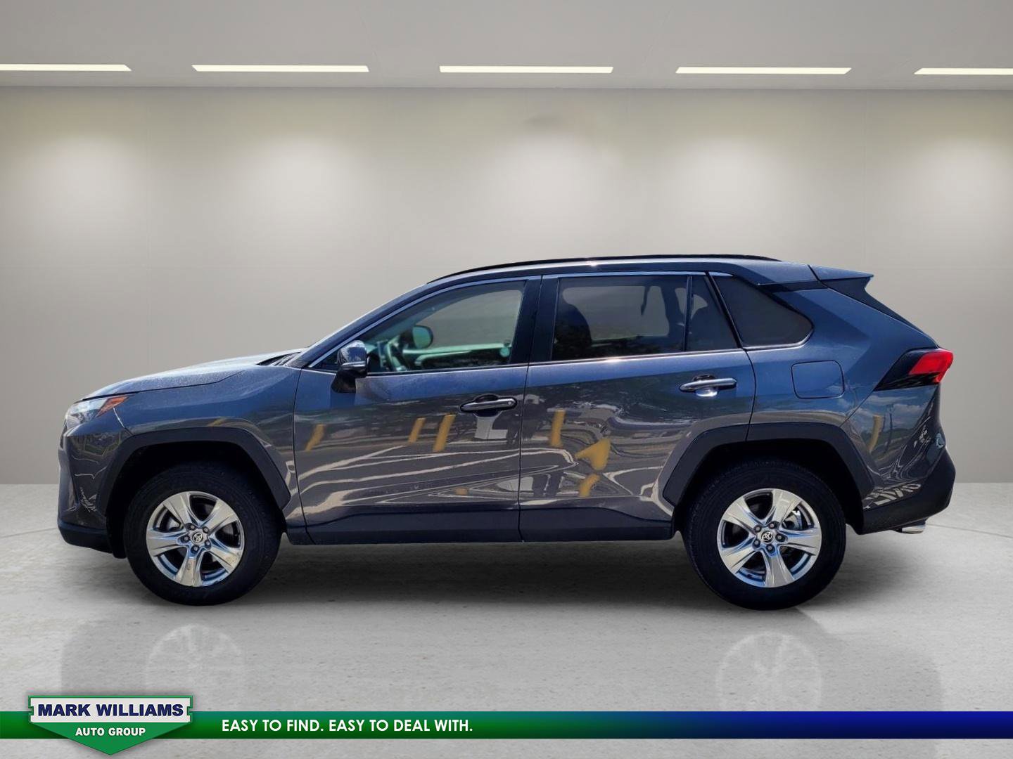 Used 2024 Toyota RAV4 XLE image 5