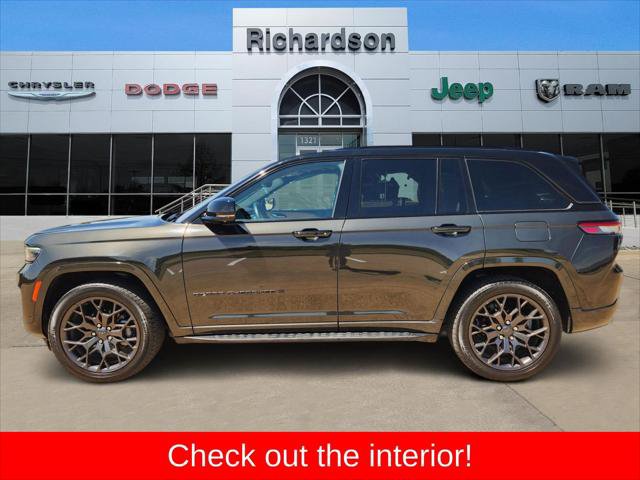 Certified 2024 Jeep Grand Cherokee Summit AWD/4WD image 3