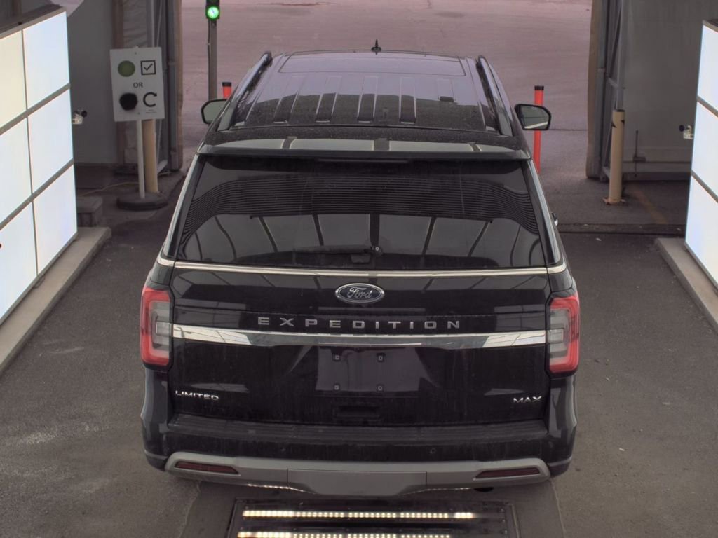 Used 2024 Ford Expedition Max Limited image 3