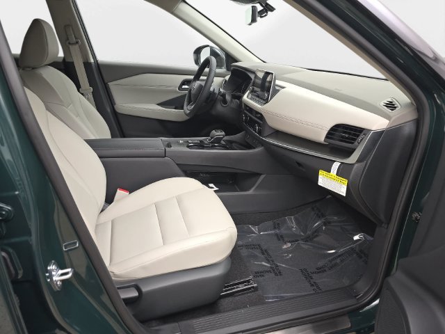 New 2026 Nissan Rogue Dark Armor FWD image 39