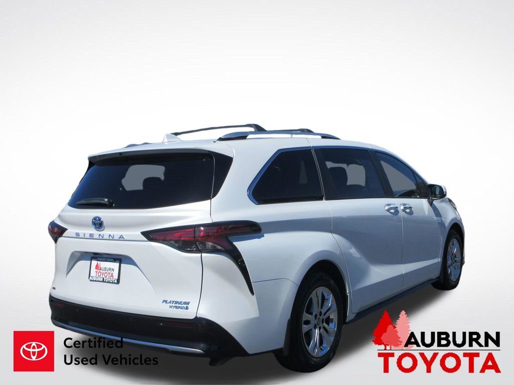 Certified 2023 Toyota Sienna Platinum image 8