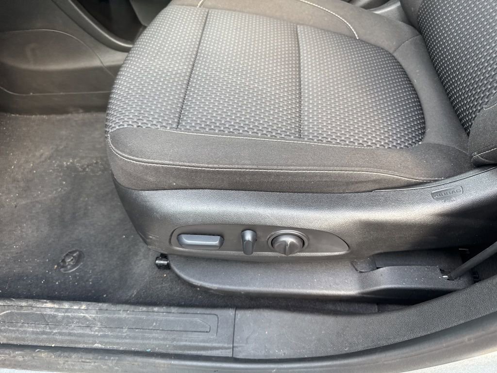 Used 2023 GMC Acadia SLE w/ Driver Convenience Package image 23