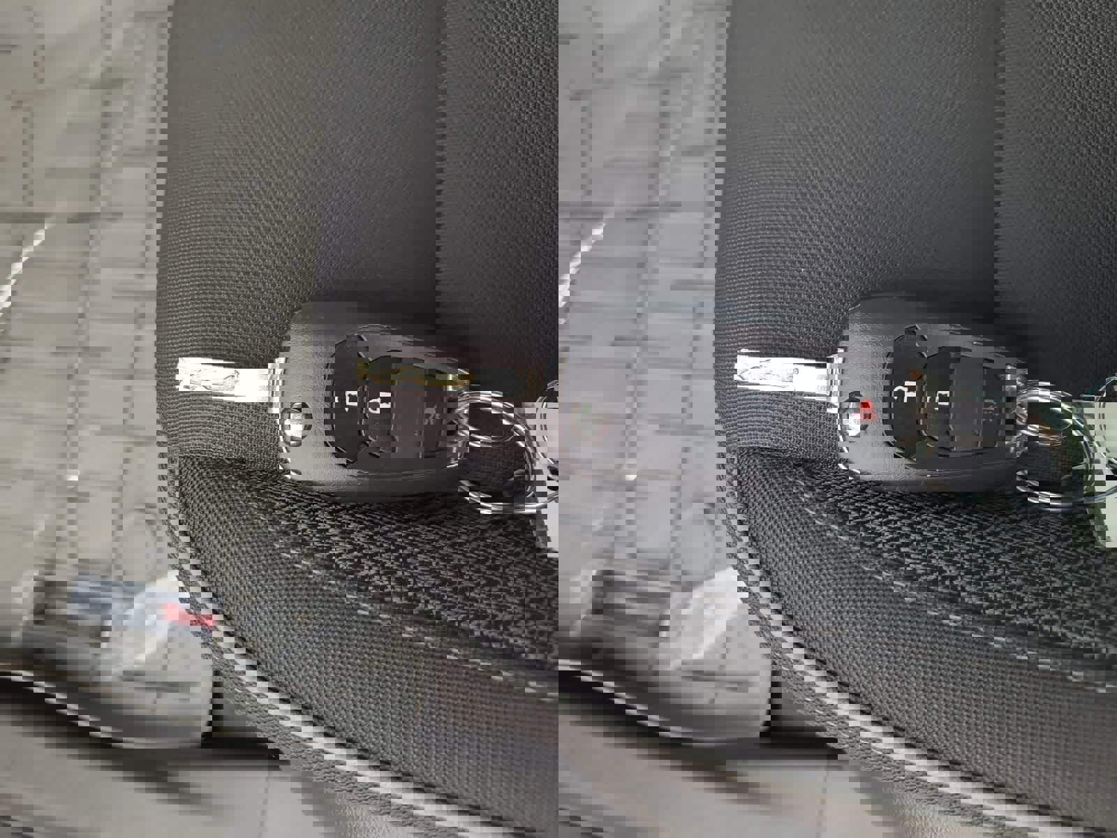 Used 2021 Chevrolet TrailBlazer LS FWD image 28