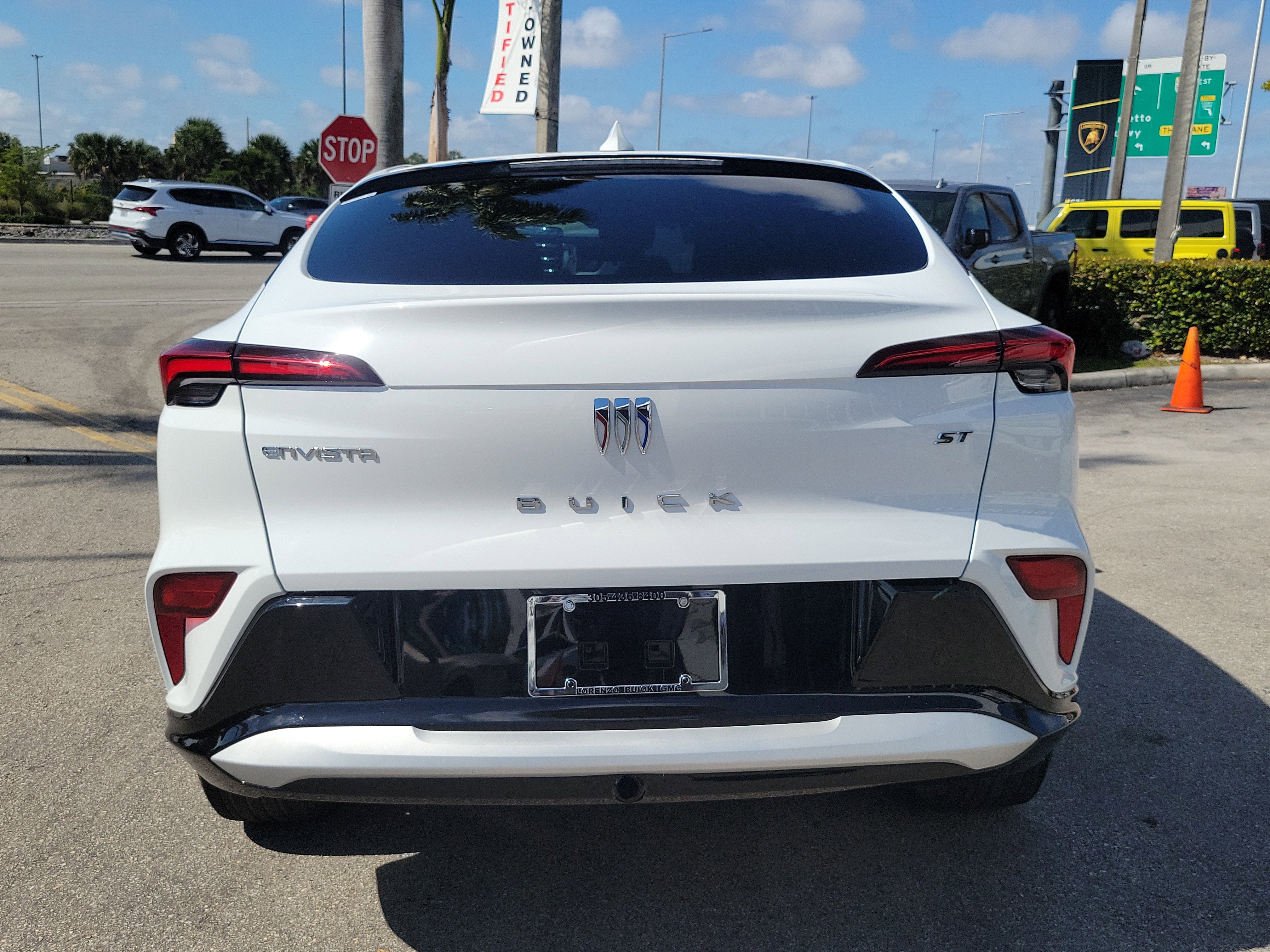 Used 2024 Buick Envista Sport Touring w/ Convenience II Package image 6