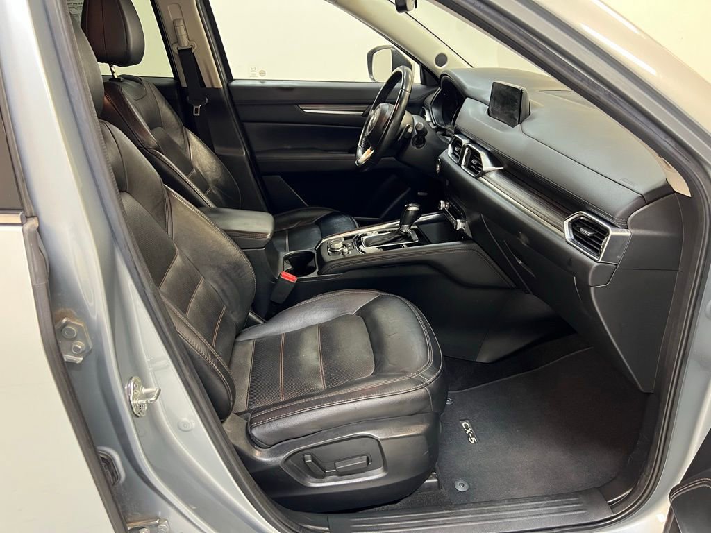 Used 2020 MAZDA CX-5 Grand Touring image 32