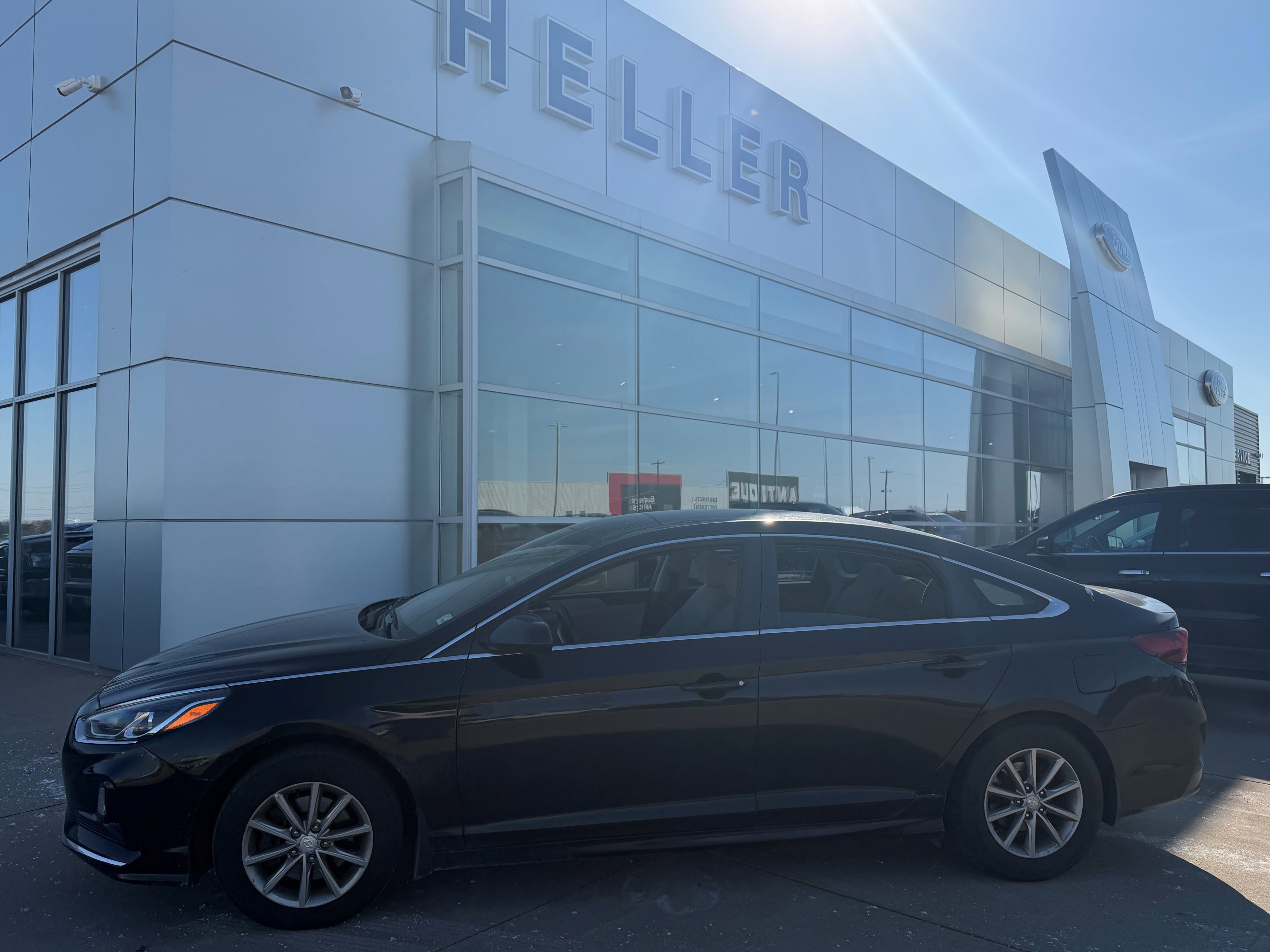 Used 2018 Hyundai Sonata SE image 3
