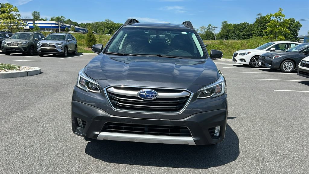 Used 2020 Subaru Outback Limited AWD/4WD image 2