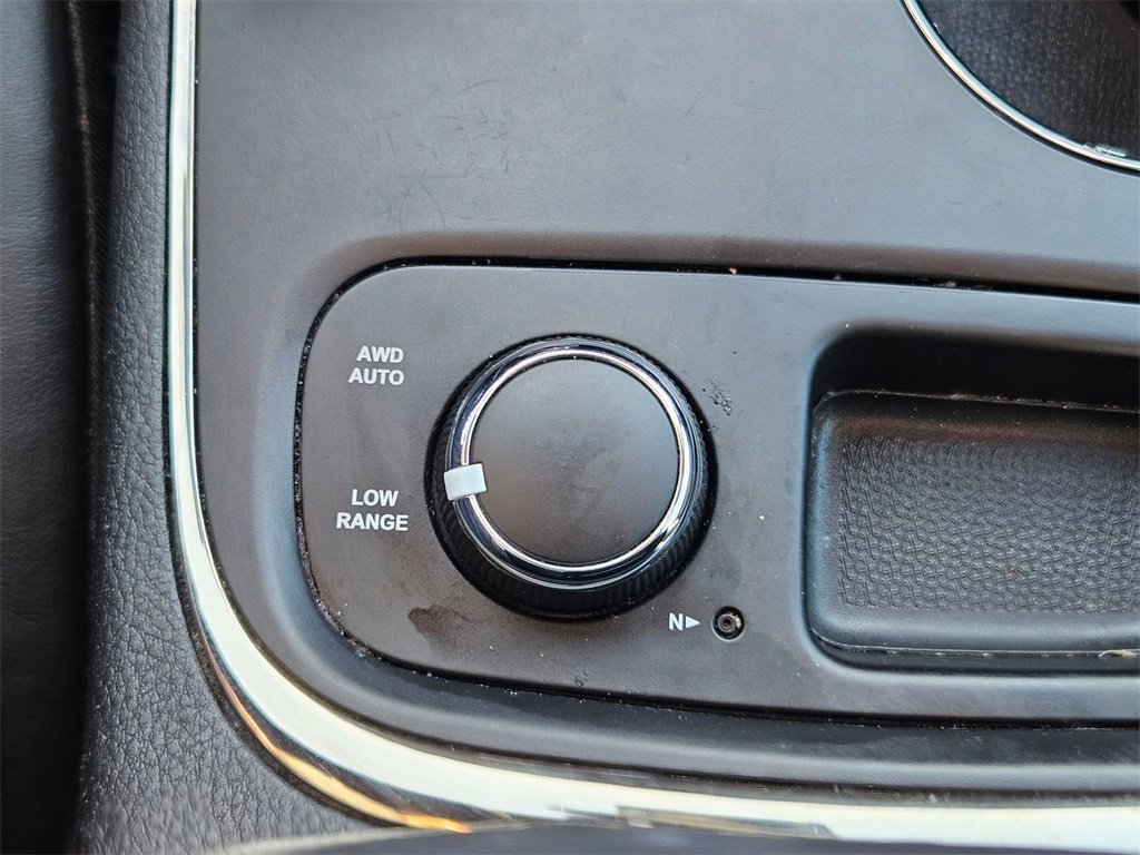 Used 2020 Dodge Durango R/T w/ Technology Group image 28