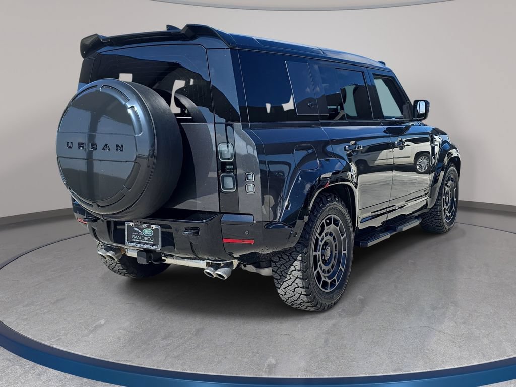 New 2026 Land Rover Defender 110 V8 AWD/4WD image 5