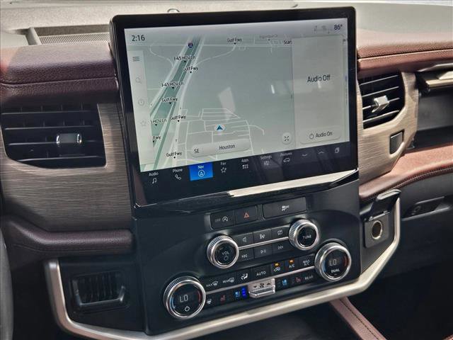 Used 2024 Ford Expedition Limited RWD image 13