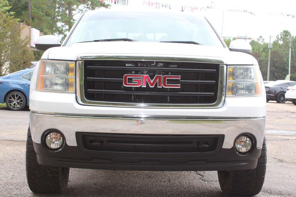 Used 2008 GMC Sierra 1500 SLT w/ SLT Preferred Package image 8