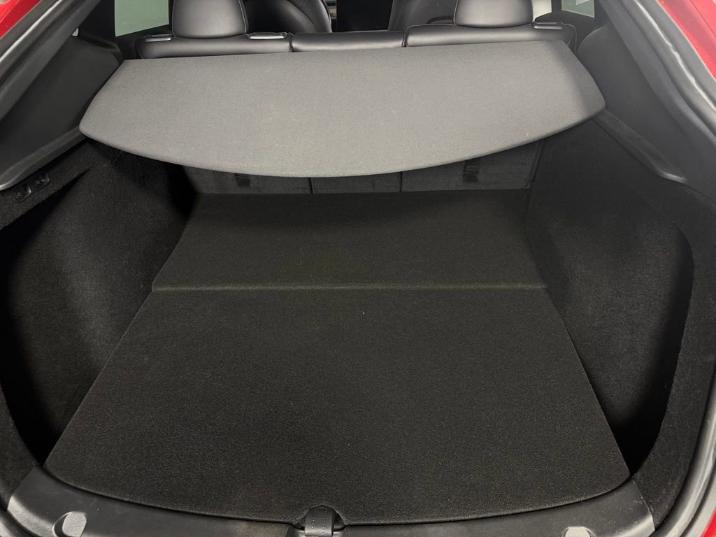 Used 2023 Tesla Model Y Long Range AWD/4WD image 33