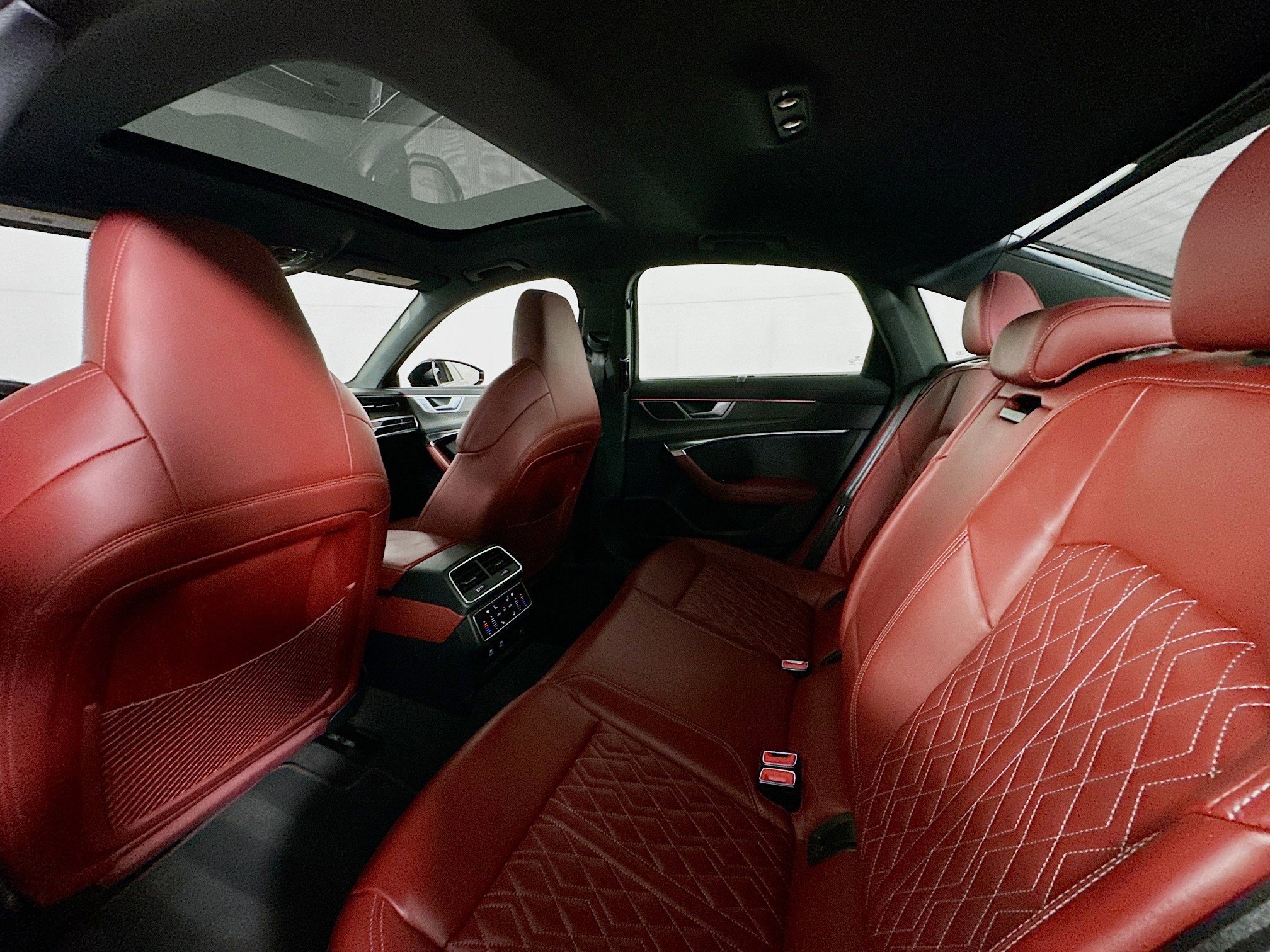 Used 2023 Audi S6 Prestige w/ Prestige Package image 24