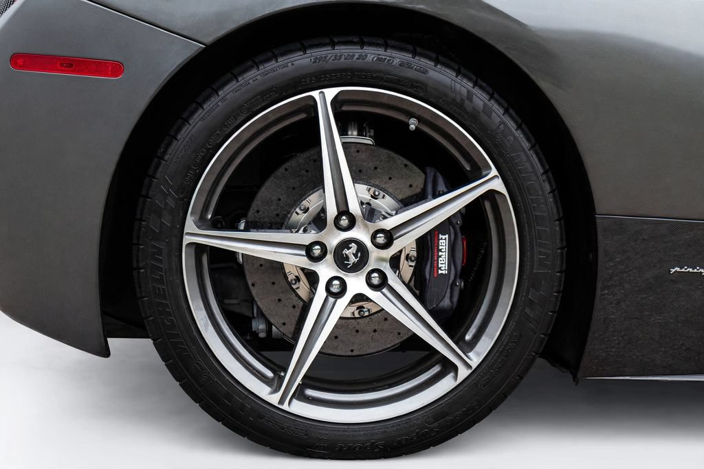 Used 2013 Ferrari 458 Spider RWD image 59