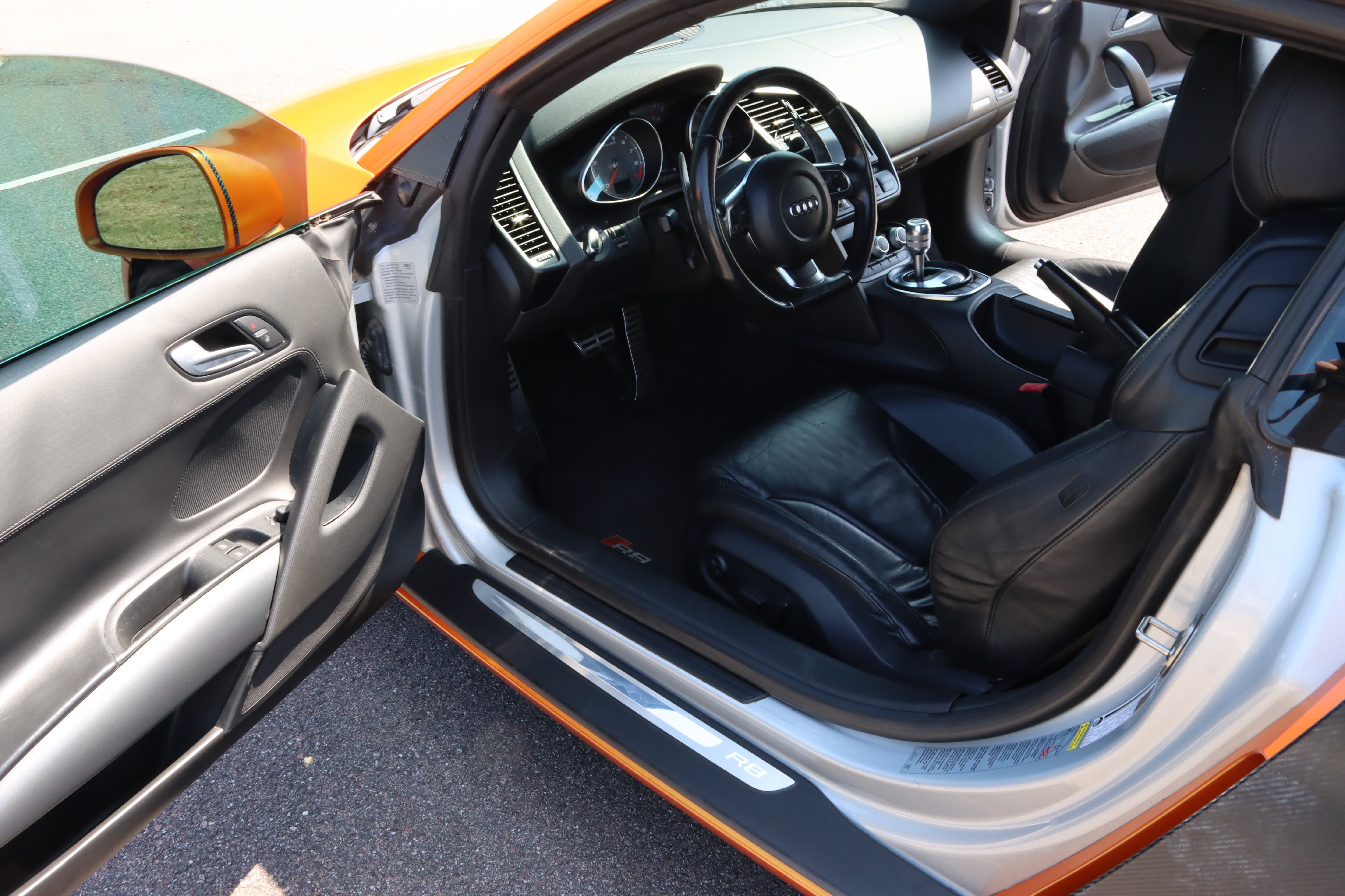 Used 2009 Audi R8 V8 AWD/4WD image 4