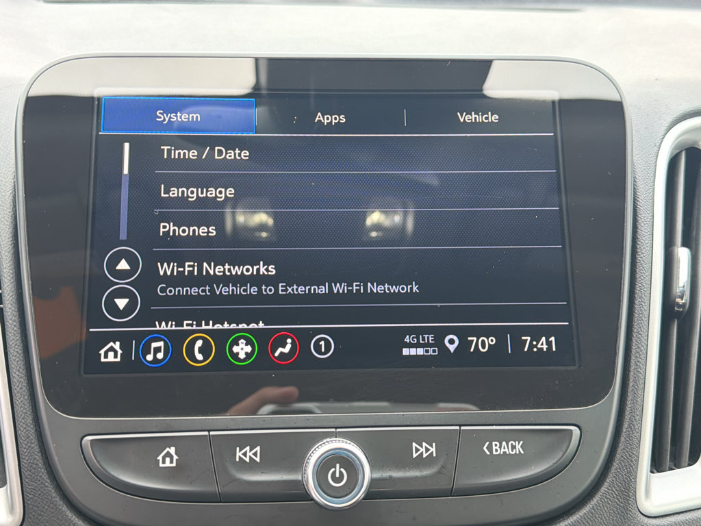Used 2024 Chevrolet Malibu LT FWD image 25
