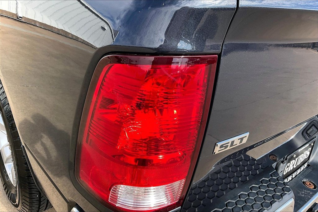 Used 2021 RAM 1500 Classic SLT RWD image 35