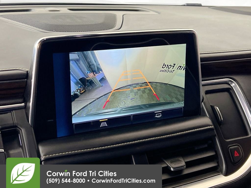 Used 2022 Chevrolet Suburban Premier image 22