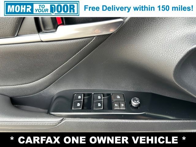 Used 2018 Toyota Camry XSE image 25