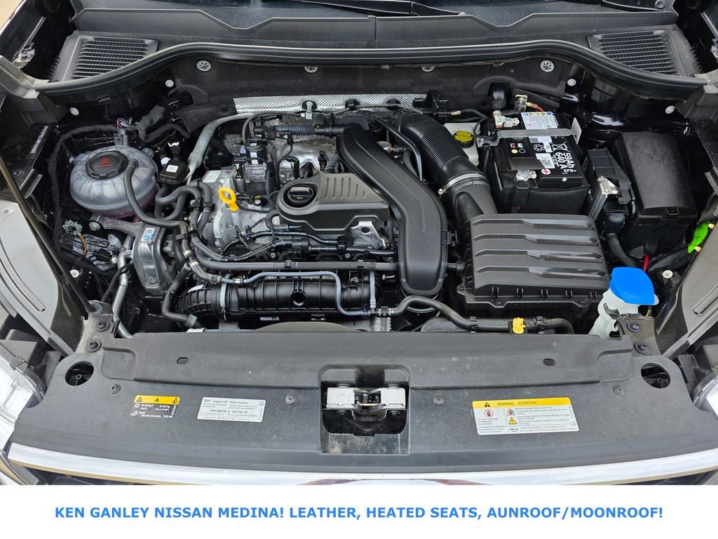 Used 2024 Volkswagen Taos SE image 24