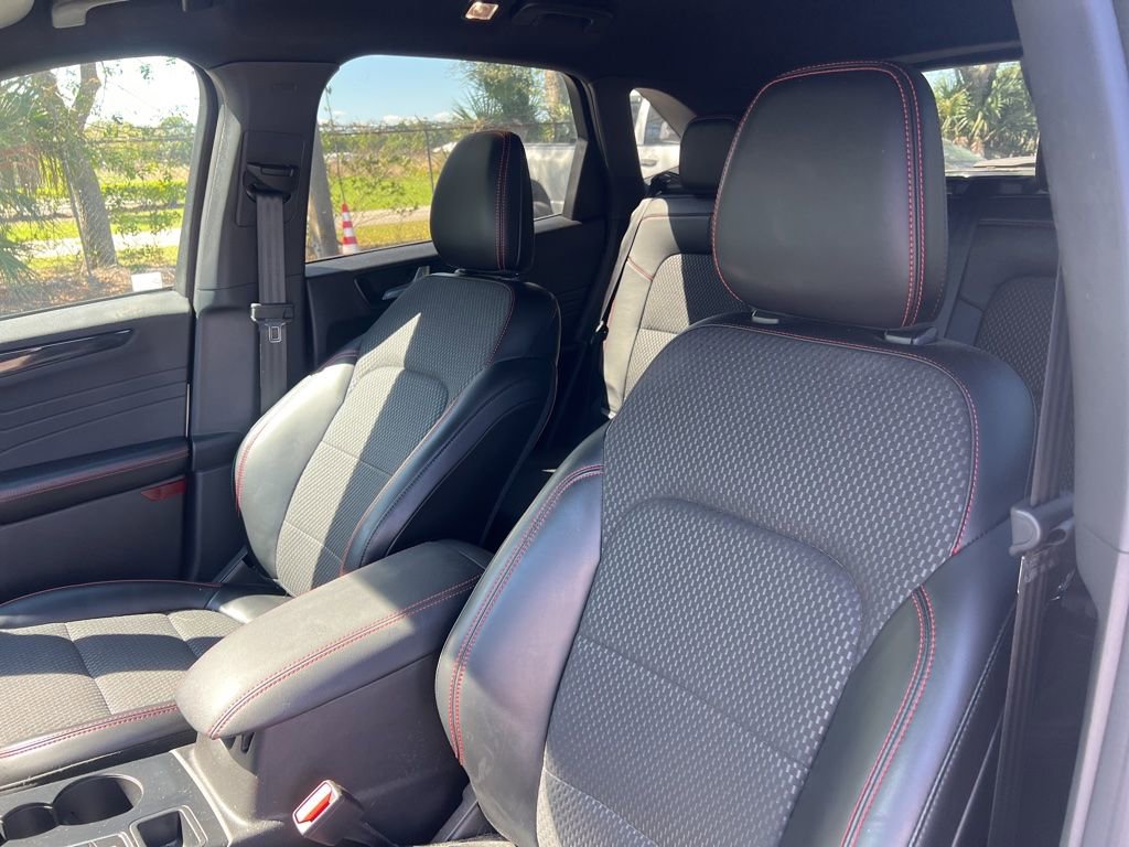 Used 2023 Ford Escape ST-Line w/ Tech Pack #1 image 10