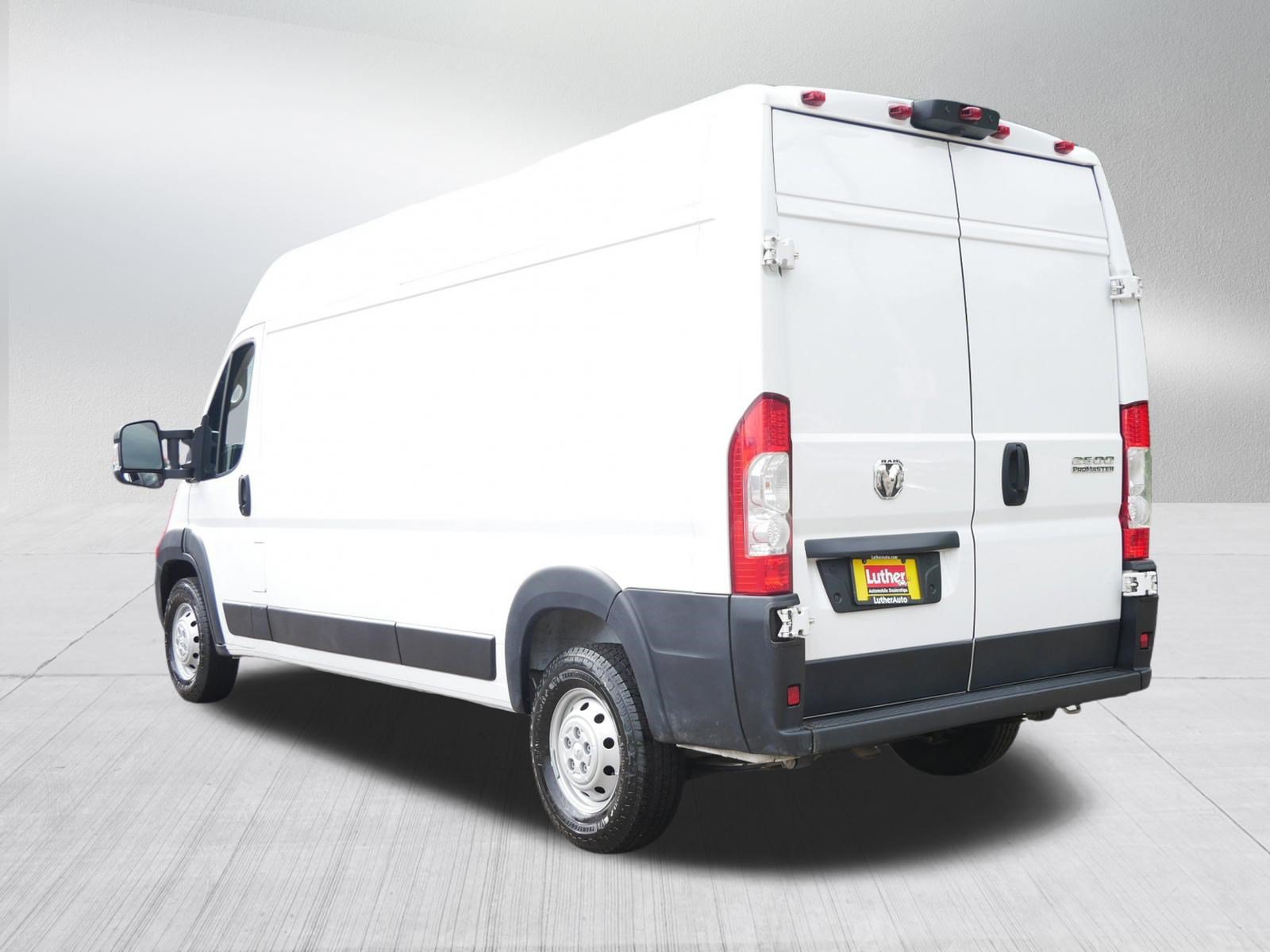 Used 2023 RAM ProMaster 2500 FWD image 5