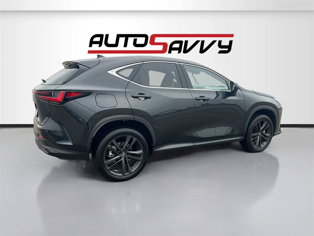 Used 2024 Lexus NX 450h+ AWD w/ Luxury Package image 7