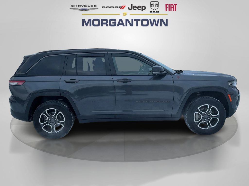 Certified 2022 Jeep Grand Cherokee Trailhawk w/ ADV Protech Group II image 4