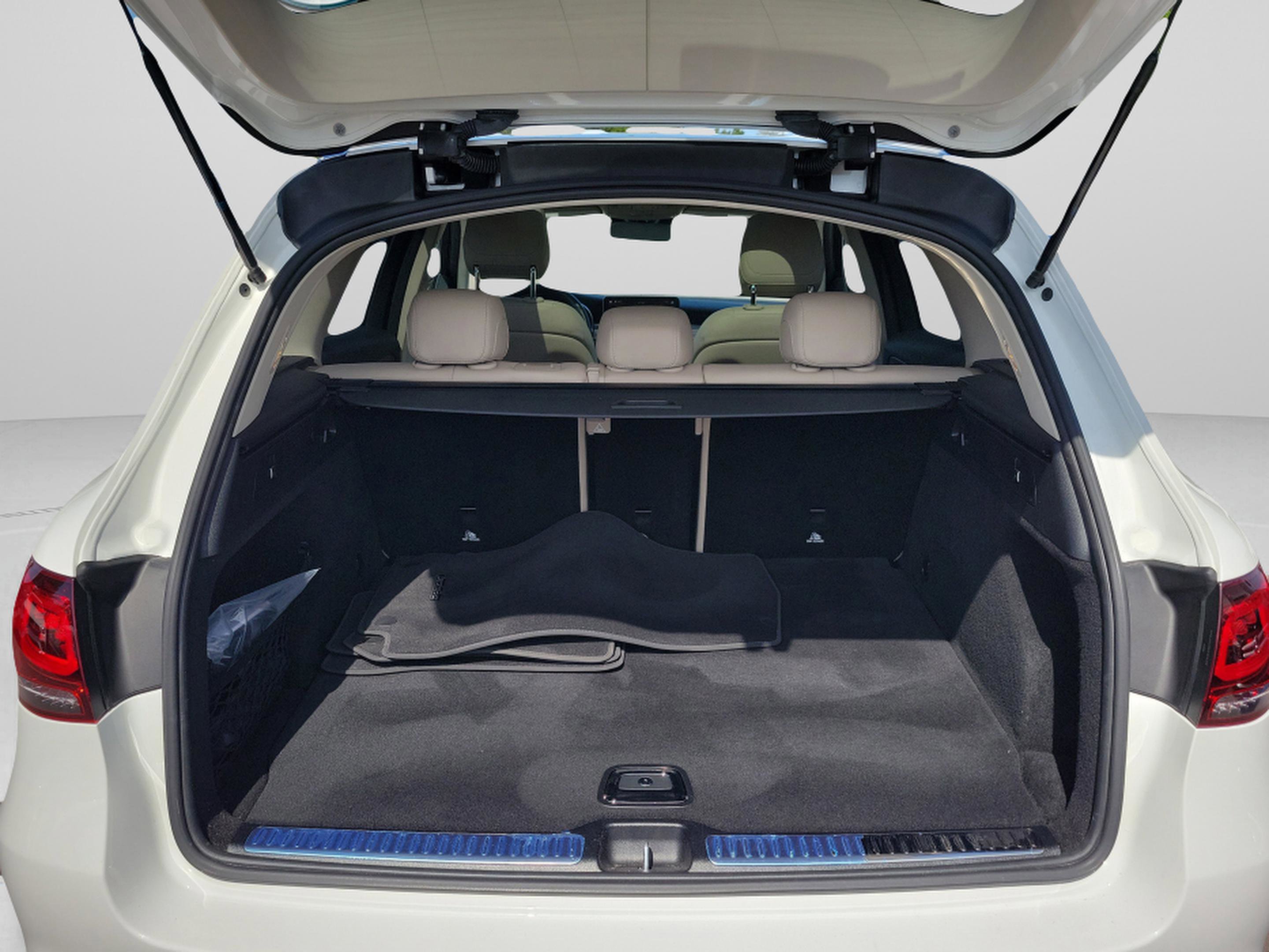 Certified 2022 Mercedes-Benz GLC 300 4MATIC image 5