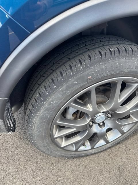 Used 2019 Buick Encore Sport Touring AWD/4WD image 13