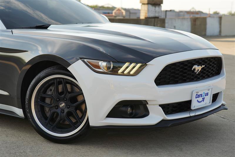 Used 2015 Ford Mustang Coupe RWD image 10