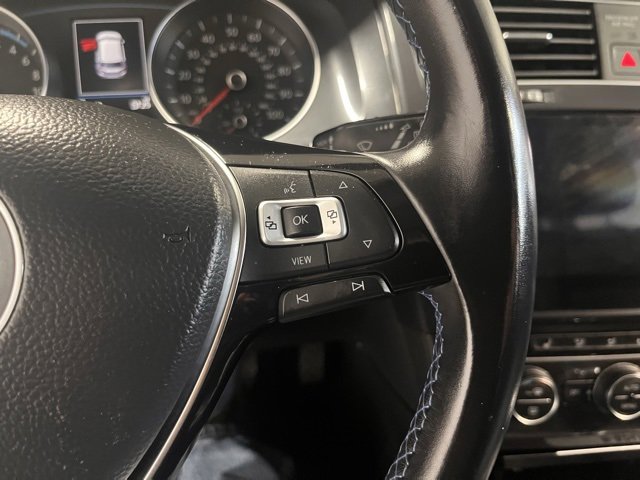 Used 2019 Volkswagen e-Golf SE w/ Driver Assistance Package image 26