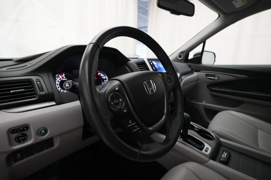 Used 2017 Honda Pilot EX-L image 8