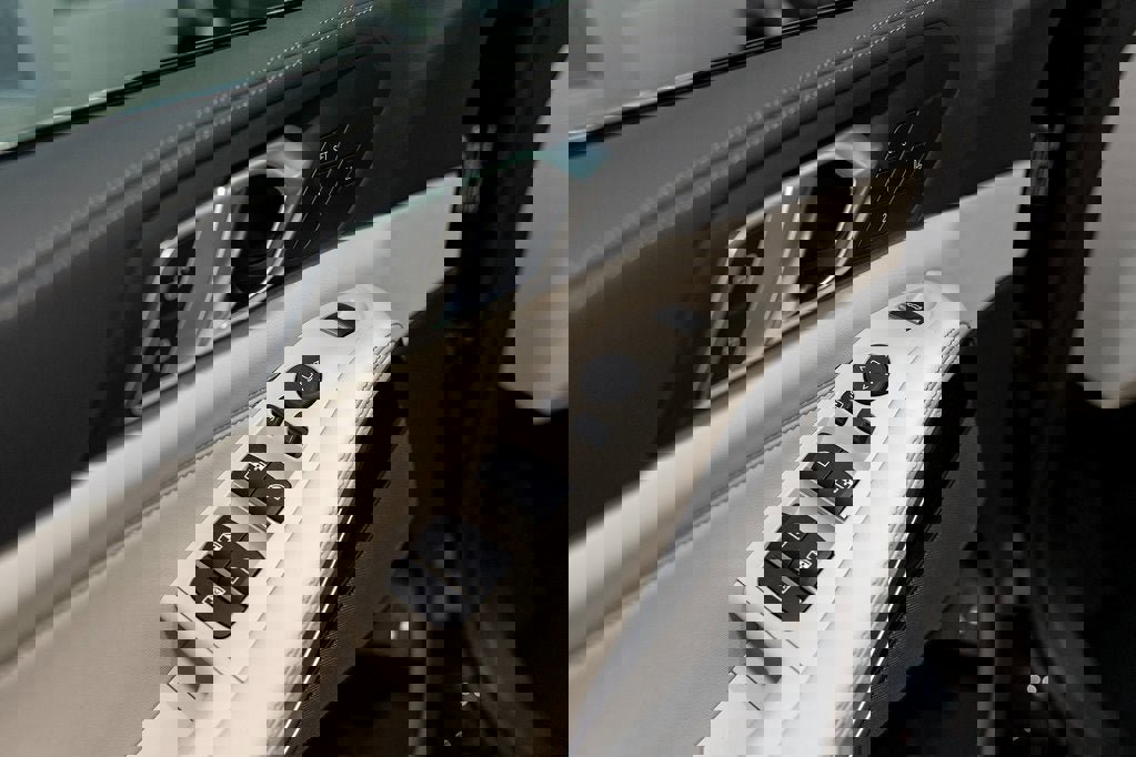 New 2026 BMW X5 xDrive50e w/ M Sport Package image 13