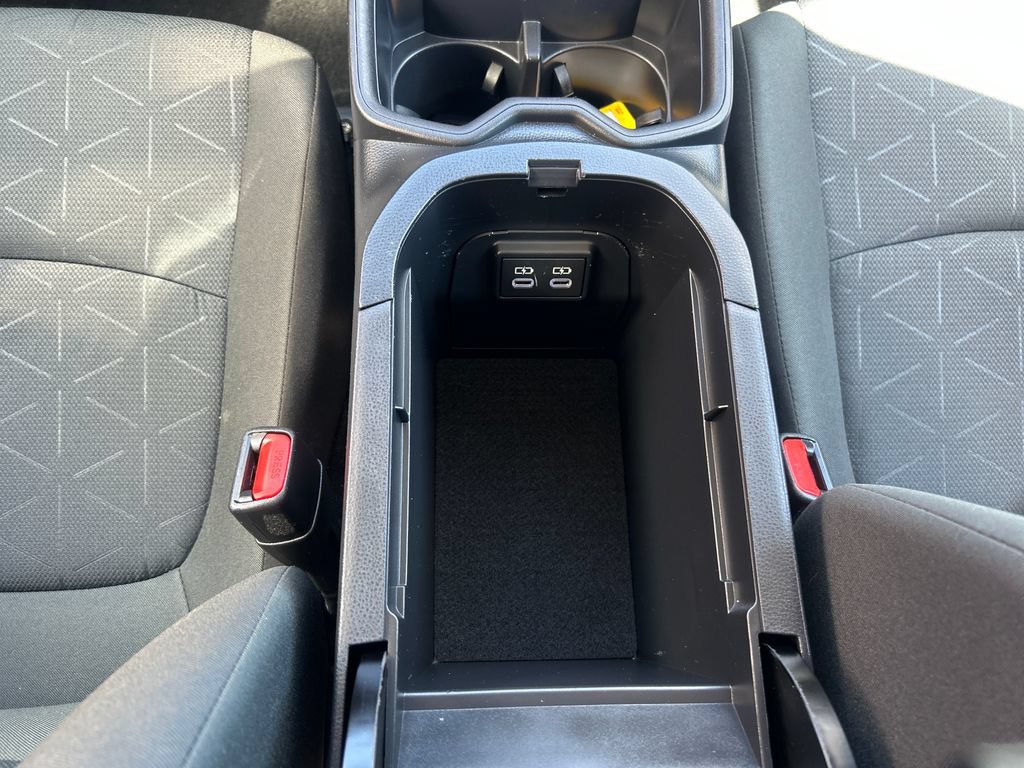 Certified 2025 Toyota RAV4 XLE AWD/4WD image 28