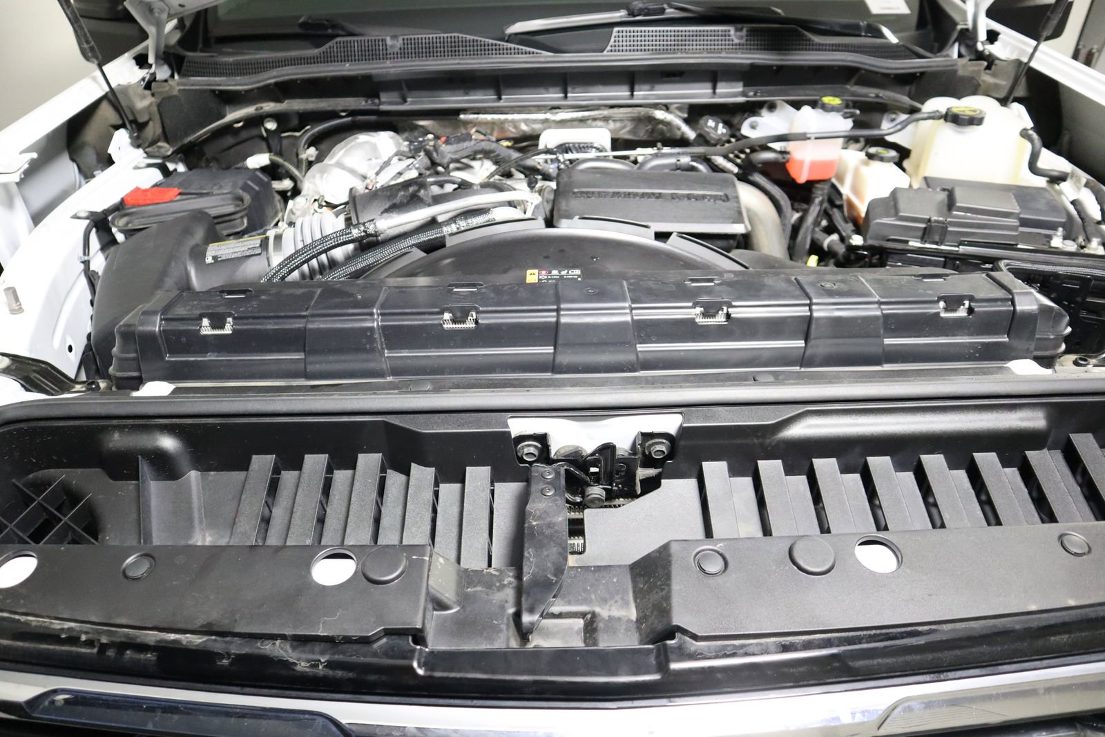 Used 2024 Chevrolet Silverado 2500 LTZ w/ LTZ Convenience Package image 61