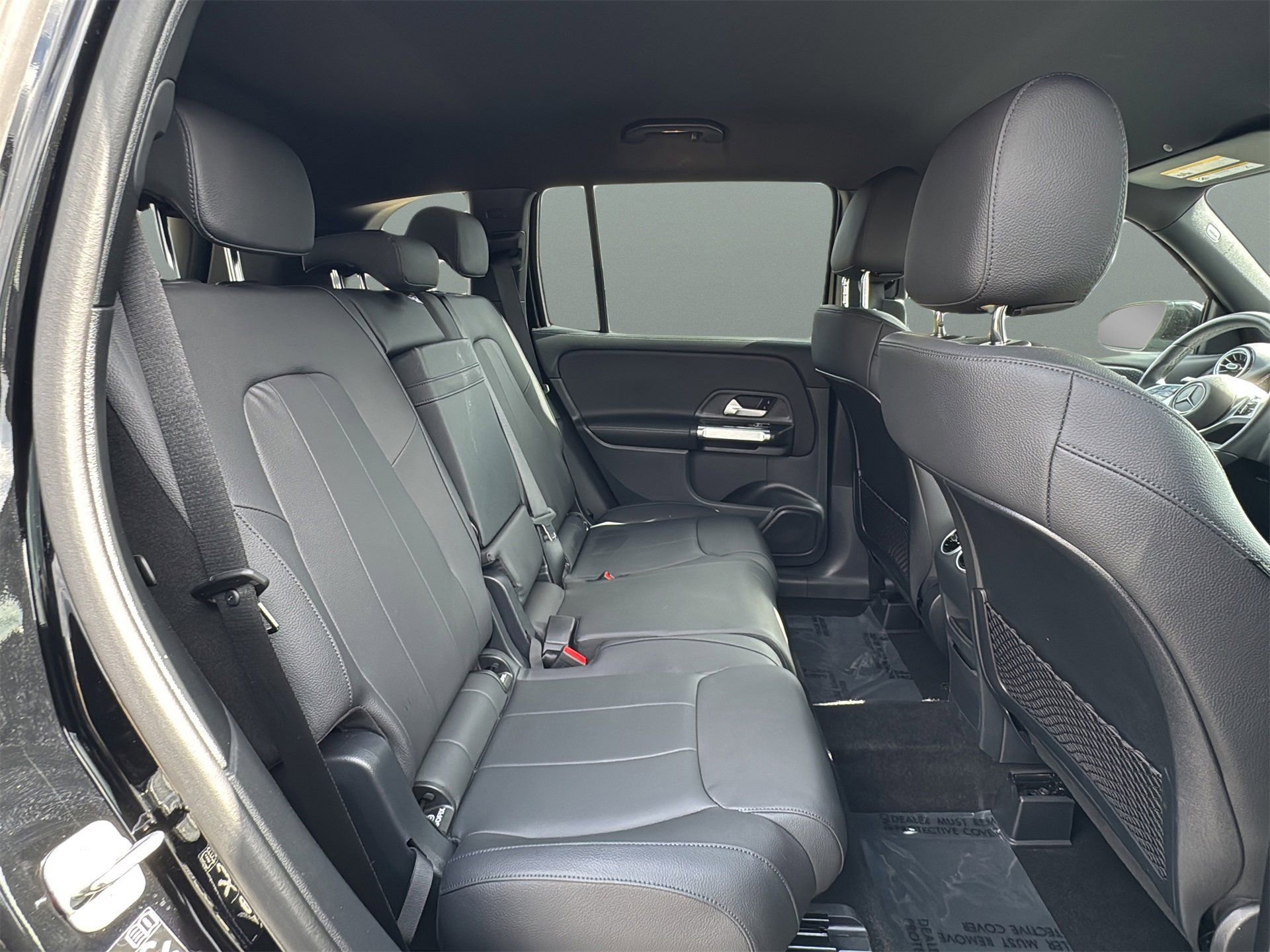 Certified 2025 Mercedes-Benz GLB 250 image 23