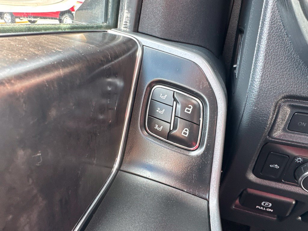 Used 2021 Ford F150 Lariat w/ Equipment Group 502A High AWD/4WD image 6