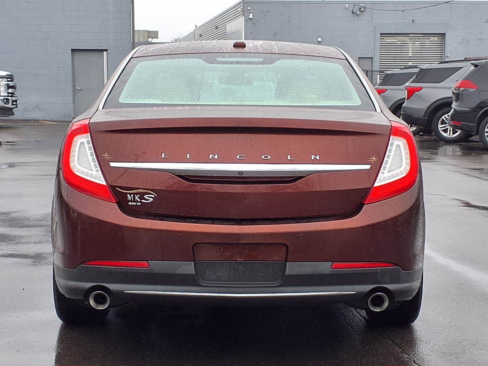 Used 2015 Lincoln MKS AWD w/ Equipment Group 101A image 23