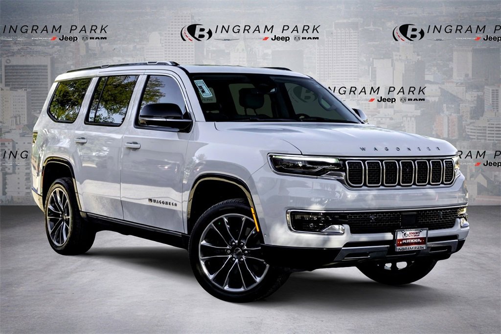 Used 2023 Jeep Wagoneer Series III w/ Premium Group I image 1