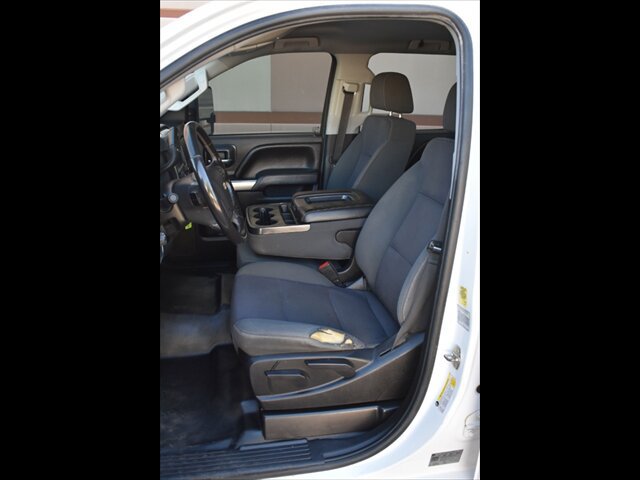 Used 2018 Chevrolet Silverado 2500 LT AWD/4WD image 15